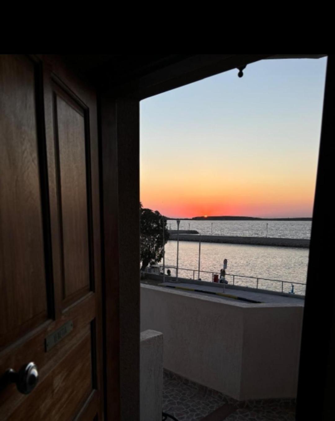 Ferienhaus Seafront & Sunsets Sigri House Sígrion